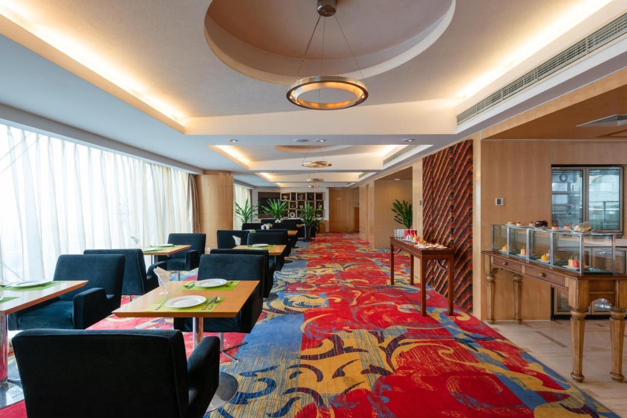 Holiday Inn Binhai Tianjin Exteriör bild
