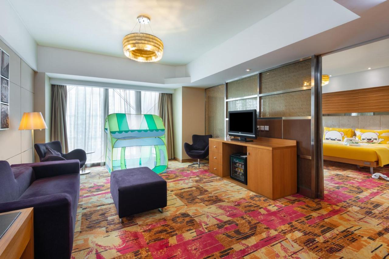 Holiday Inn Binhai Tianjin Exteriör bild
