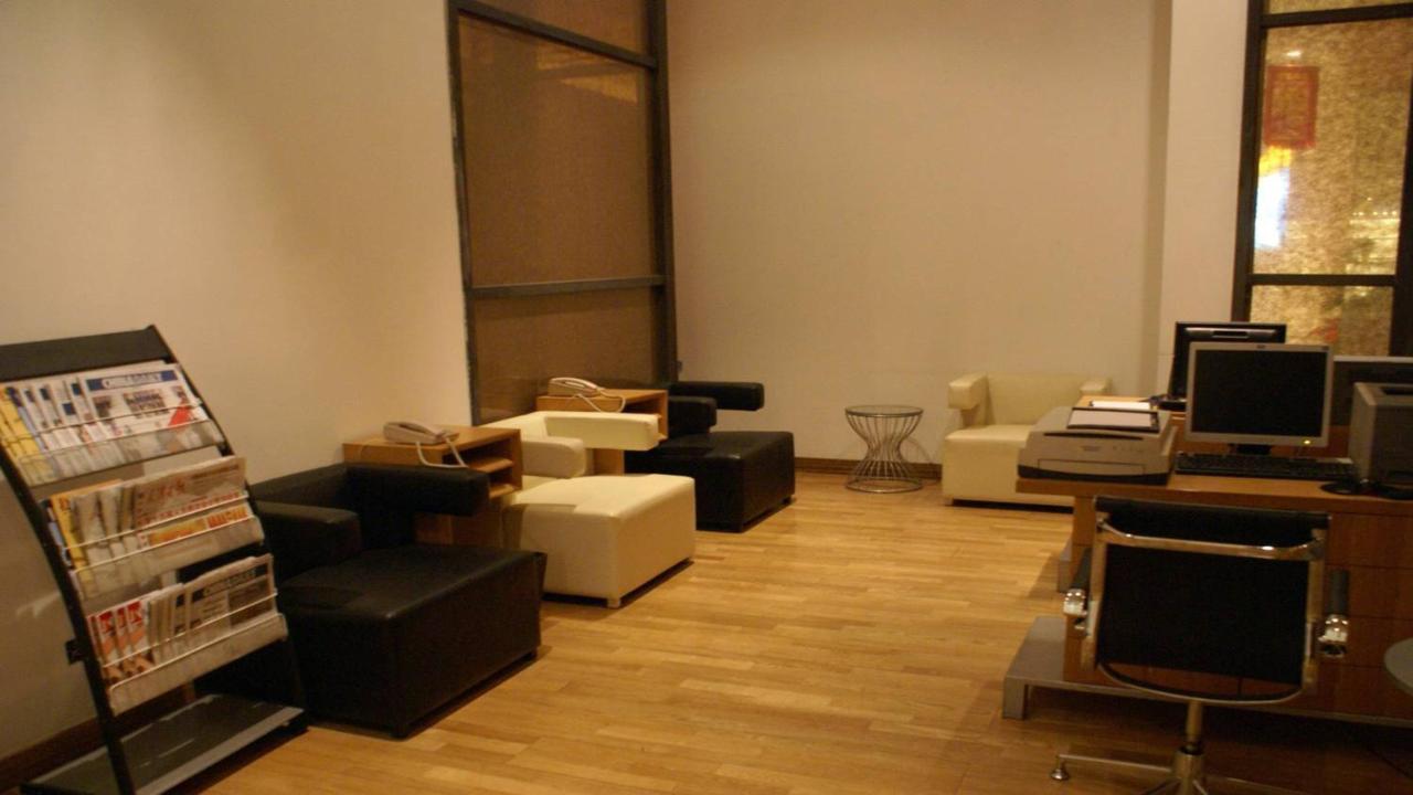 Holiday Inn Binhai Tianjin Exteriör bild